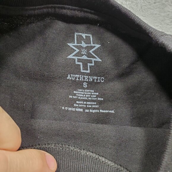 NXT Finn Balor Demon Face WWE Wrestling Black Graphic Tee Adult Sz Small NWOT - Picture 3 of 10